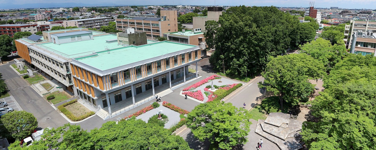 図書館付近パノラマつばきバージョン.jpg